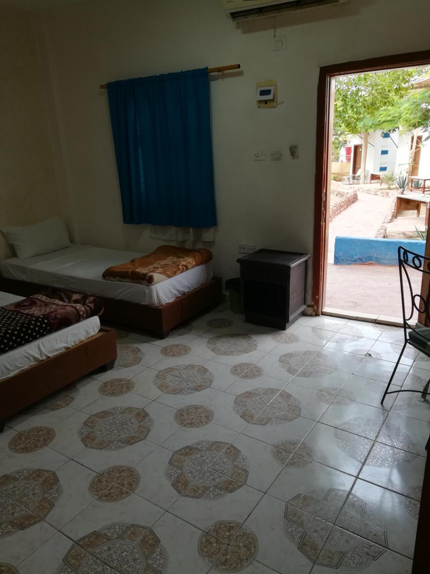 Bedouins Inn Village Aqaba Bagian luar foto