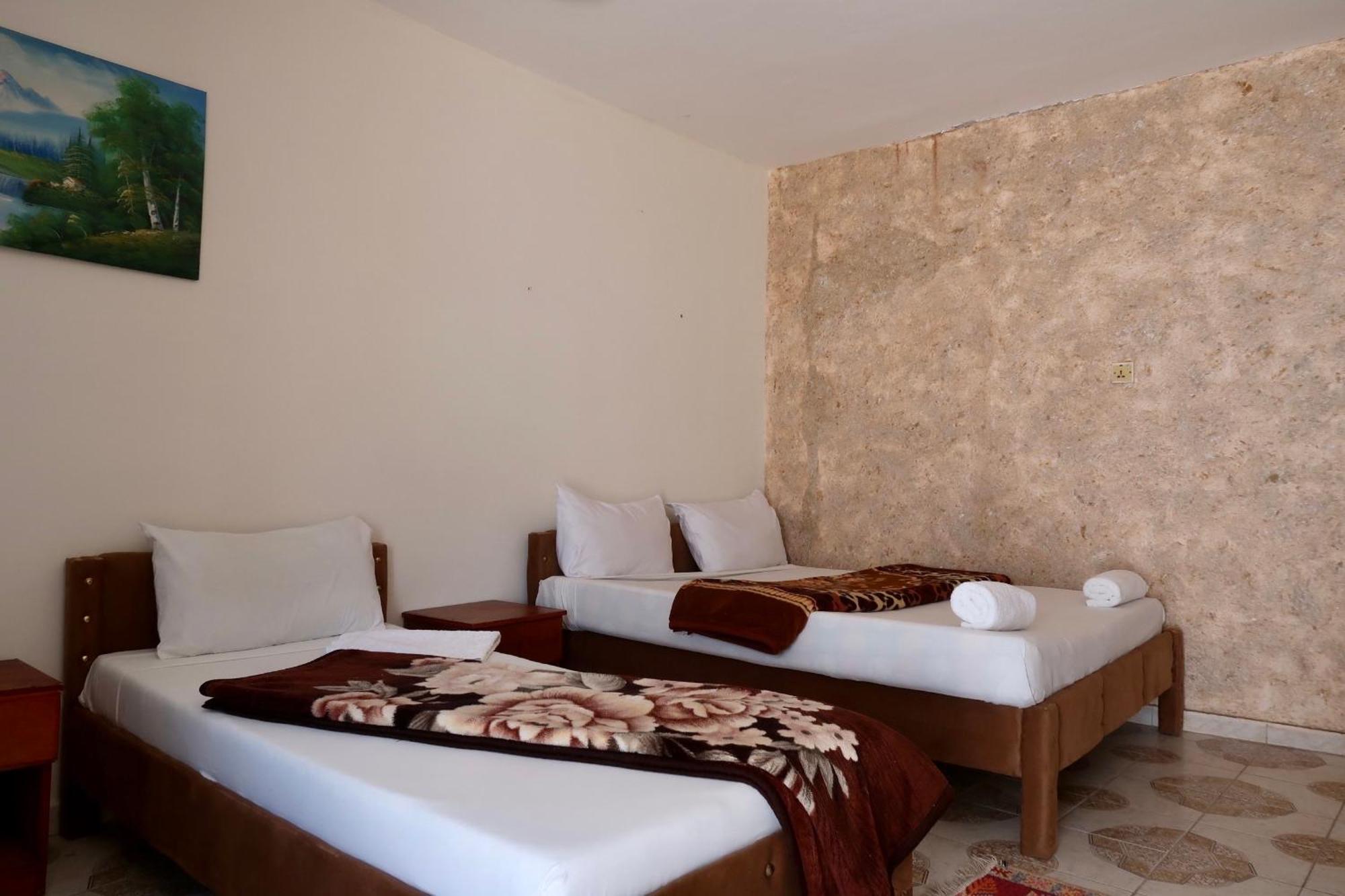 Bedouins Inn Village Aqaba Bagian luar foto